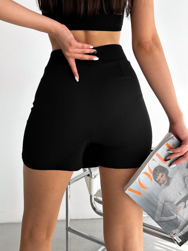 Fiolin Women's Black Front Slit Shorts Skirt  - Image 5