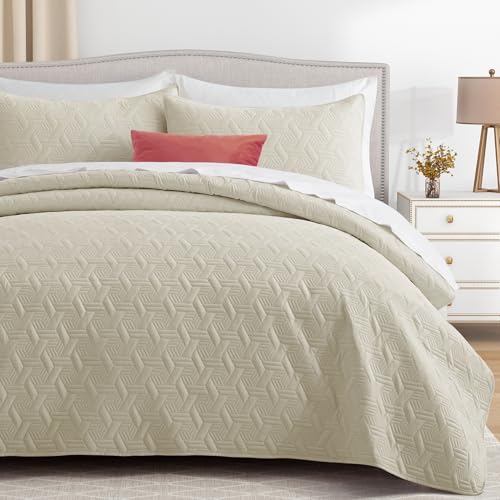 Lavsiry Beige King Size Quilt Bedding Set with Pillow Shams, Summer Lightweight Bedspread Coverlet, Soft Quilted Blanket Thin Comforter for All Seasons - Image 2