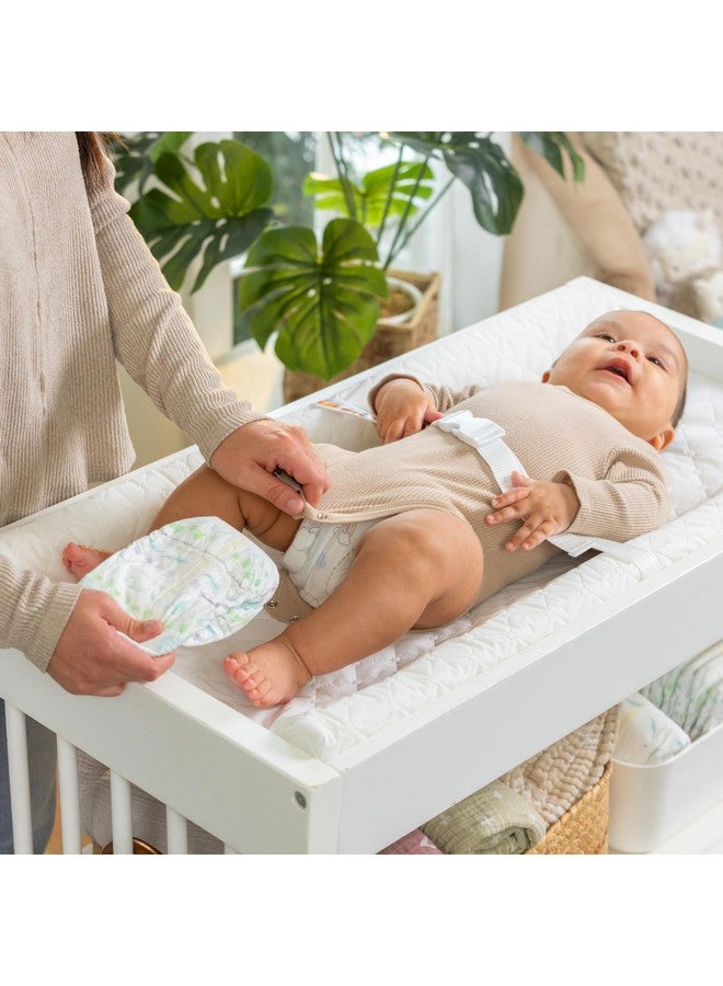 إنجنيونتي وسادة تغيير حفاضات Summer by Ingenuity Contoured - تتضمن بطانة تغيير حفاضات مقاومة للماء وحزام تثبيت آمن مع مشبك سريع الفك - Image 2
