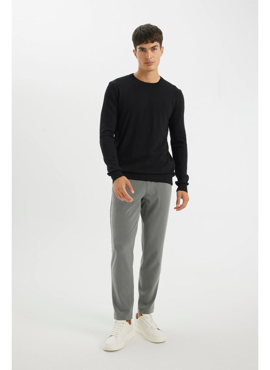 DeFacto - Man Standard Fit Crew Neck Basic Knit Comfortable Pullover - Image 1