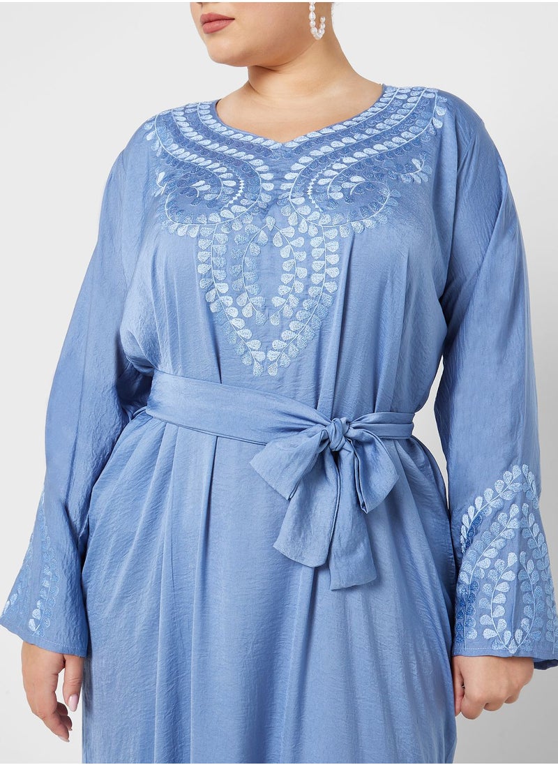 Hayas Closet Curve - Embellished Cape Sleeve Jalabiya - Image 1