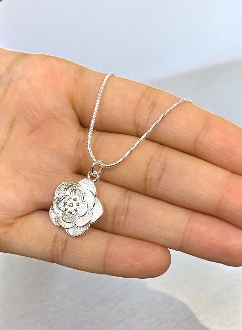 نيو ستايل سلسال نسائي بتصميم راقي وأنيق مطلي بالفضة 925 - Image 4