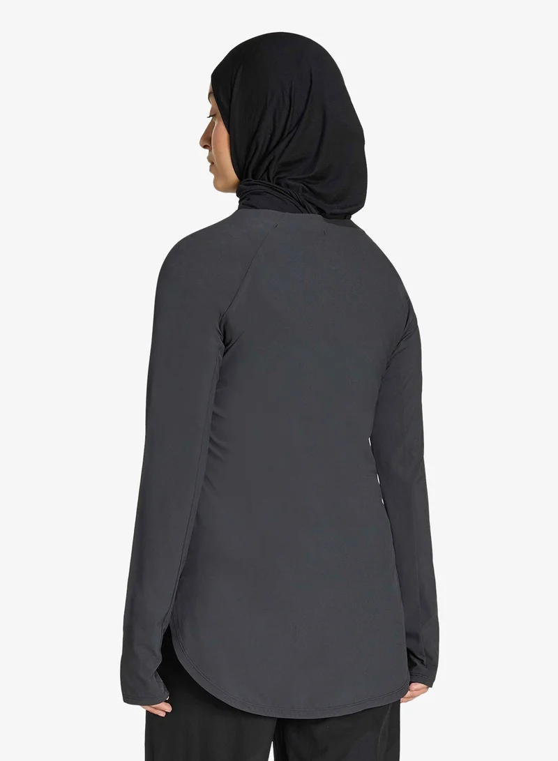 اديداس تيشيرت رياضي بغطاء