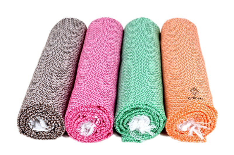 Sathiyas Cotton Bath Towel Pack of 4 (Brown || Pink || Green || Orange) - Image 1