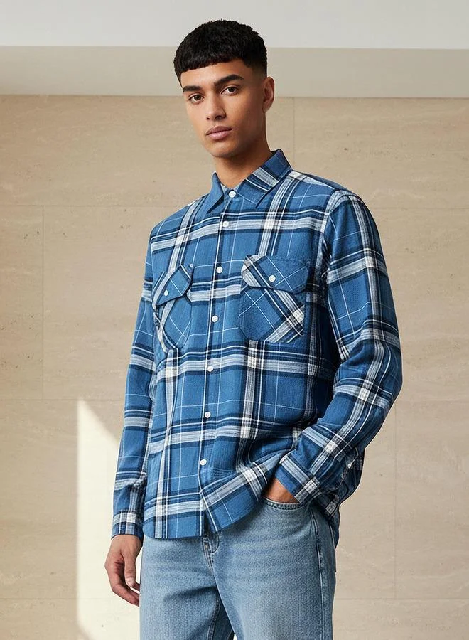 Lee Cooper Lee Cooper Men Regular Fit Collared Checked Long Sleeves Shirt