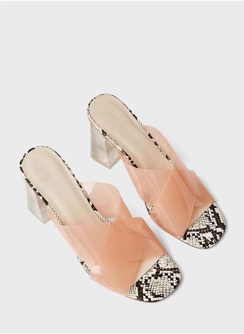 كيندال + كايلي Cora Sandals