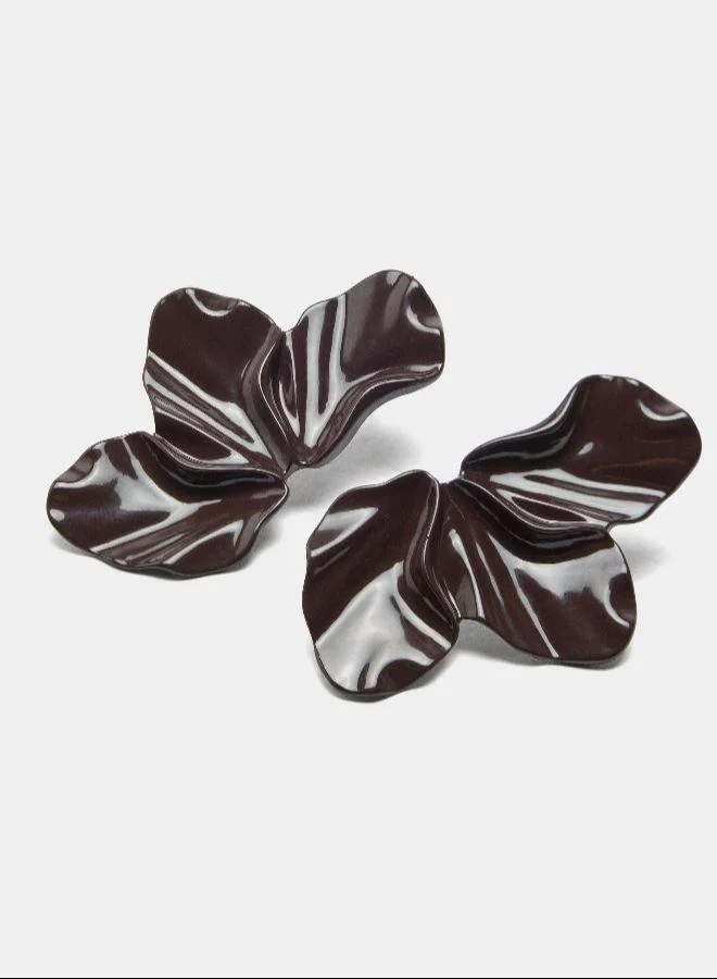 بارفوا أقراط مطلية بالزهور مع اللؤلؤ