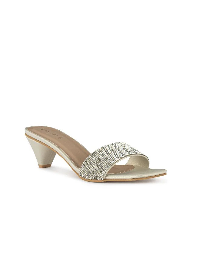 فينتشي صندل بكعب متوسط بحزام واحد