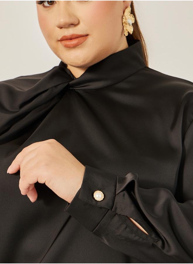 Styli Plus Size Satin Twist Neck Regular Fit Blouse  - Image 4