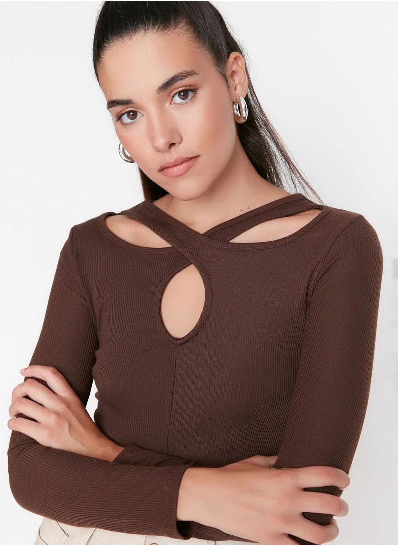 trendyol Cut Out Ribbed Body