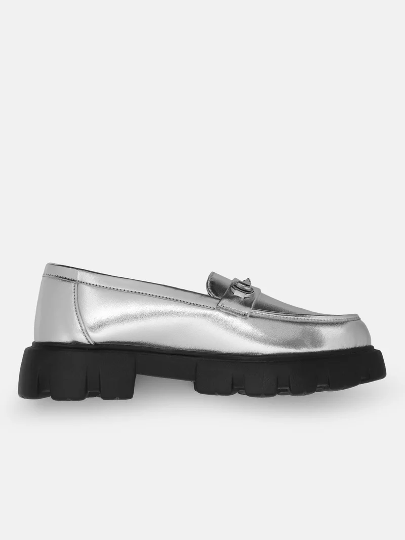 ZORIWORLD ZWLOAMOMSIL Moment Silver Loafers for Women - Embellished Loafers for Women | Best Price UAE