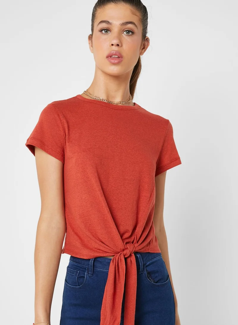 FOREVER 21 Front Knot T-Shirt