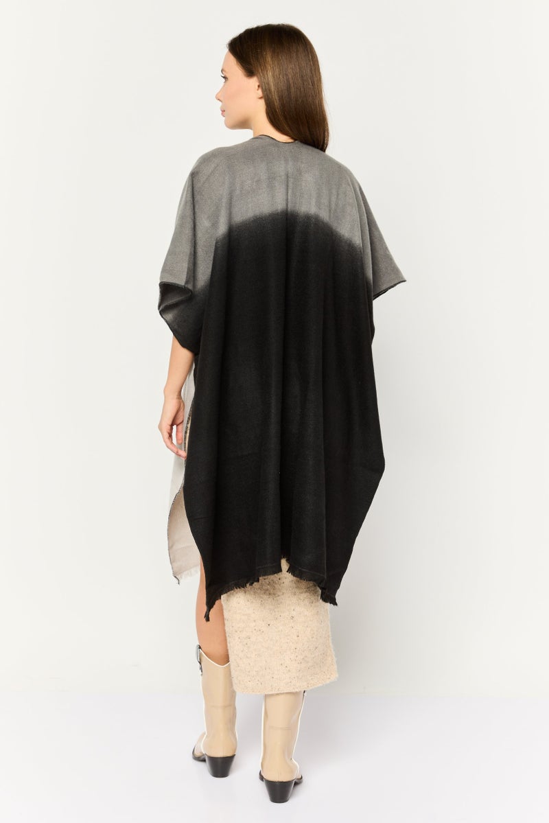 MAXSTUDIO Women Textured Poncho 190 x 90 cm, Grey - Image 4