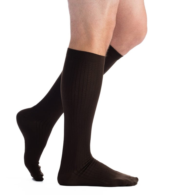 EvoNation Mens 1520 mmHg Knee High Compression Socks Graduated Support for Circulation Swelling Varicose Veins Pain Relief Medical Compression Stockings Made in USA - Image 3