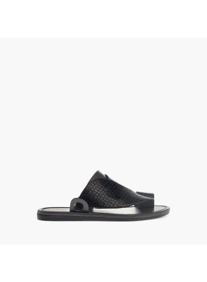 ال بي ال من شو اكسبرس صنادل عربية ولادي بنعل مضلع بتفاصيل حلقة عند الأصابع