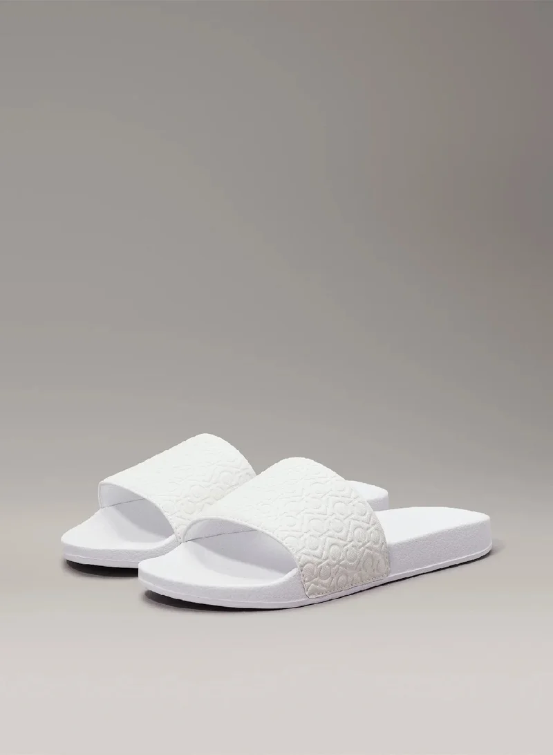 كالفن كلاين شبشب مزين بشعار كلفن كلاين