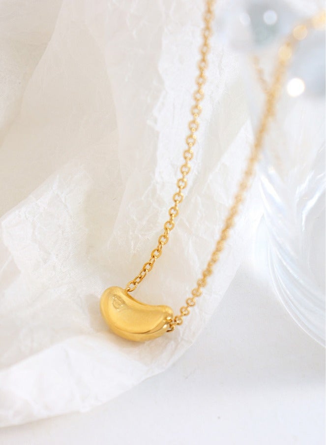 Lucky Golden Bean Clavicle Necklace - Image 5