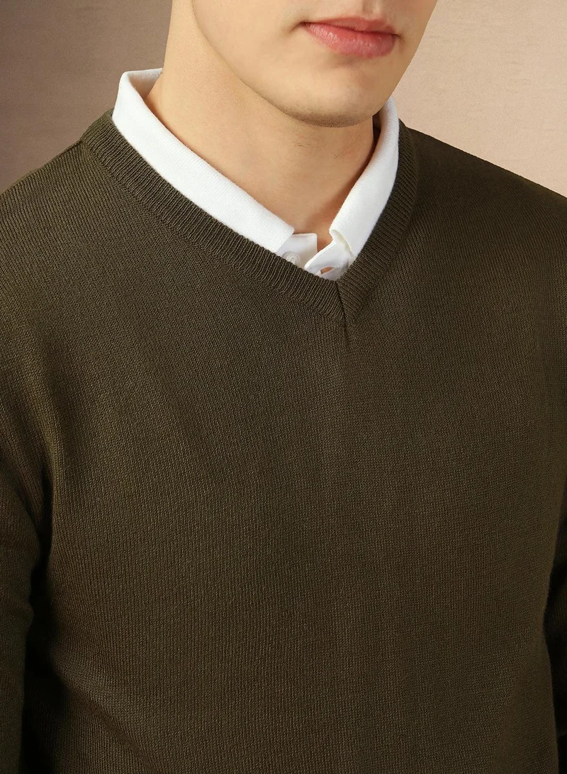 Dennis Lingo Men's Olive 100% Acrylic Solid Regular Fit Sweater