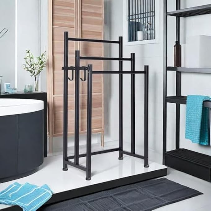 حامل مناشف معدني قائم بذاته بثلاث طبقات، مقاس 3385 بوصة، حامل مناشف حمام أرضي مع خطافات جانبية، منظم حمام قائم لتخزين مناشف اليد ومناشف الغسيل بجوار حوض الاستحمام أو الدش، كبير، أسود - Image 3