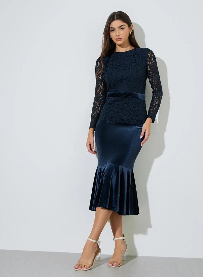 Navy Blue Lace Long Sleeves Velvet Mermaid Midi Dress