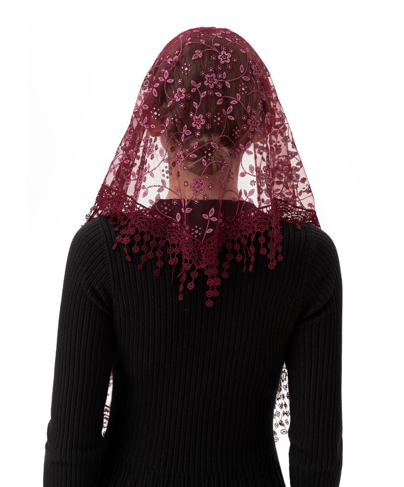 PAMOR Triangle Lace Veil Mantilla Cathedral Head Covering Chapel Veil for Mass Wedding Bridesmaids (Burgundy) - Image 4