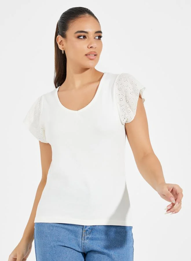 Styli Schiffli Sleeves Rib Knit V Neck Top