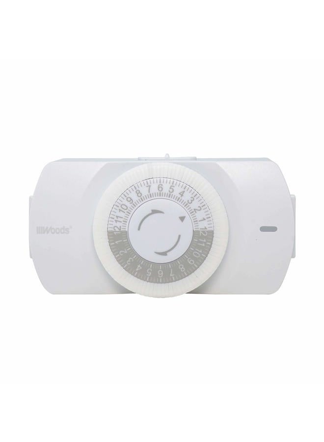 Woods 50104WD Indoor 24-Hour Heavy Duty Mechanical Timer with Nightlight, 2 Grounded Outlets, White - Image 1