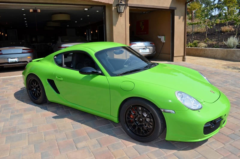 COSMOS STAR™ Vinyl Wrap Sheet for Car & Bike Self Adhesive Wrap Sticker with Air Rlease Technology car Wrapping Sheet roll Film for Auto Vehicle Motorcycle (24X200 INCH, Parrot Green Glossy) - Image 2
