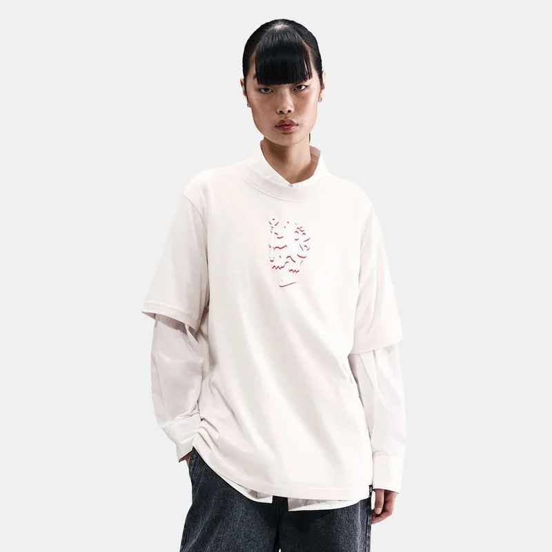 نايكي Women's Chelsea Lion T-Shirt