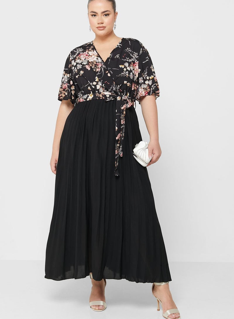 Ella Plus Floral Pleated Midi Dress - Image 4