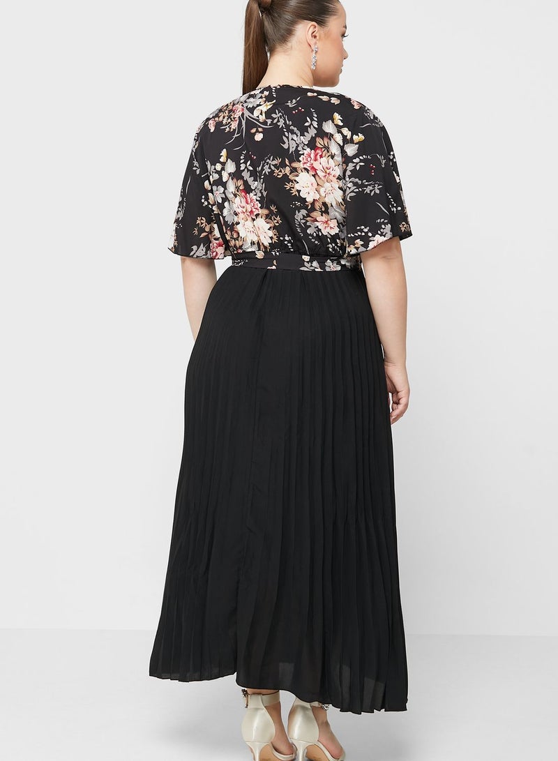 Ella Plus Floral Pleated Midi Dress - Image 2