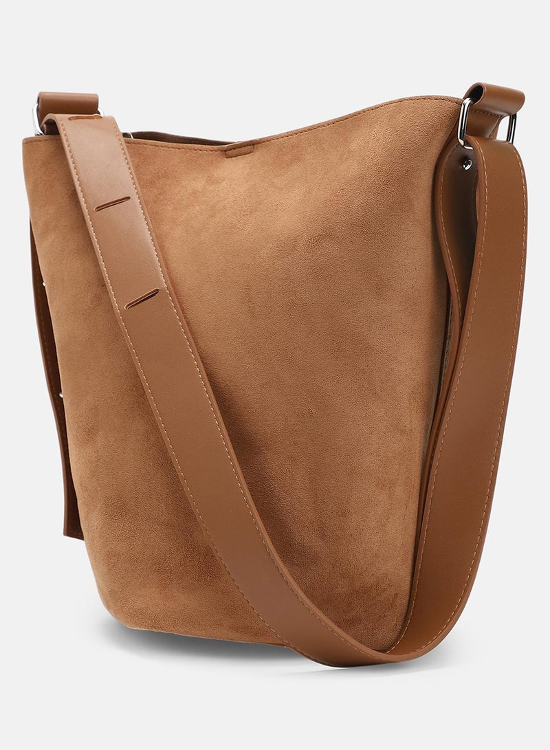 Haute Sauce Solid Zip Lock Regular Suede Hand Bag For Women  - Image 5