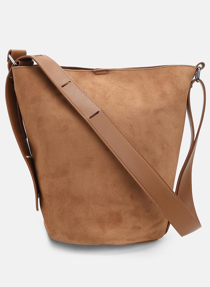Haute Sauce Solid Zip Lock Regular Suede Hand Bag For Women  - Image 4