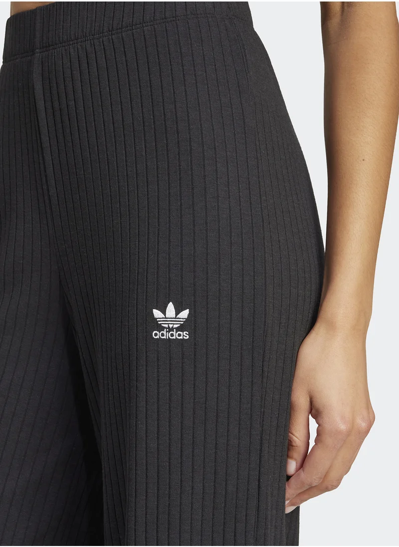 اديداس اوريجينالز Essentials Wide Ribbed Pants