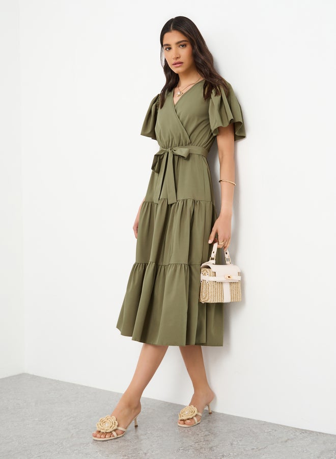 تايك تو فستان ميدي - بأكمام قصيرة وتفاصيل فيونكة وطبقات - Image 1