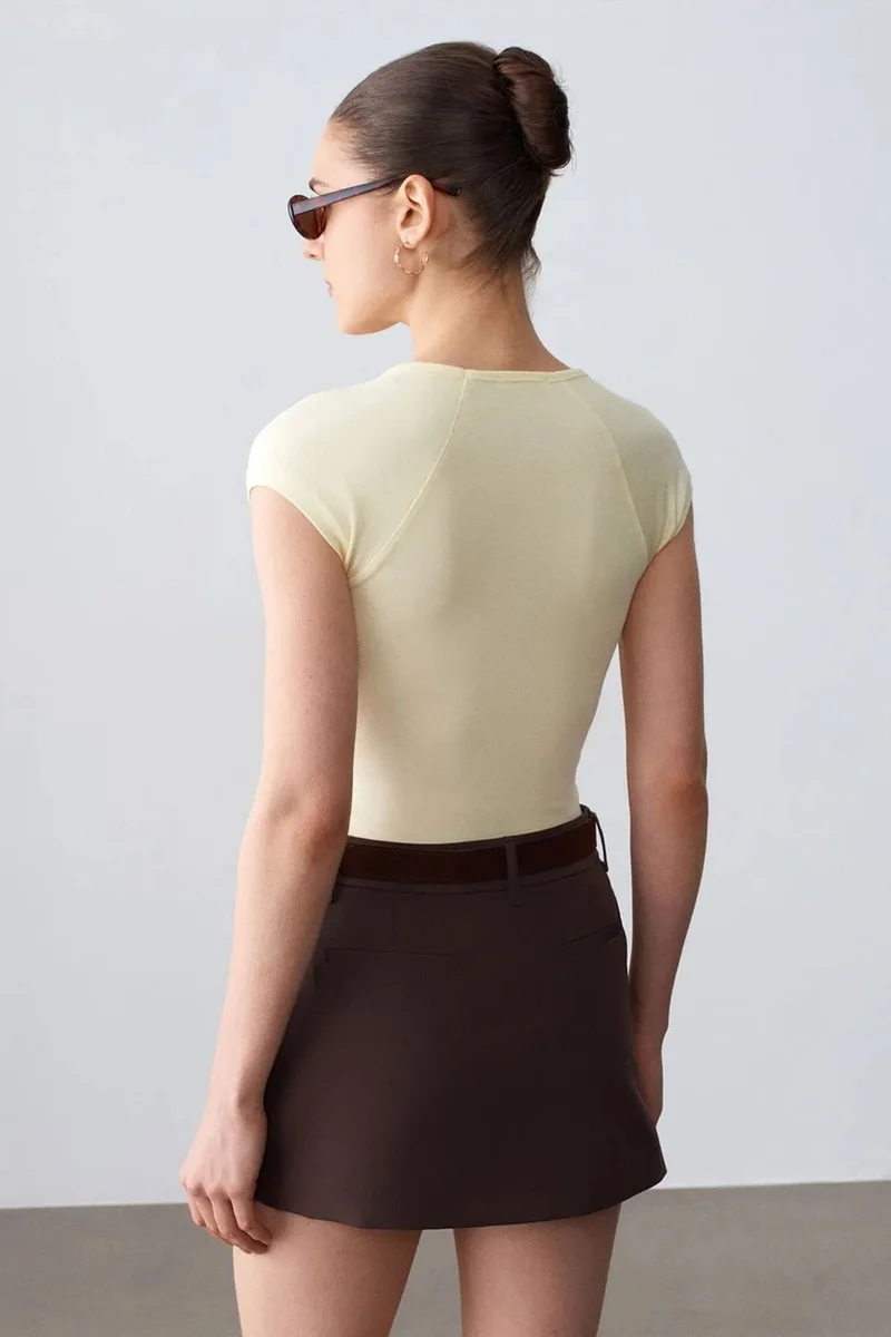 Dilvin Coffee Brown DILVIN High-Waist A-Line Mini Skirt With Belt for Women | Best Price UAE