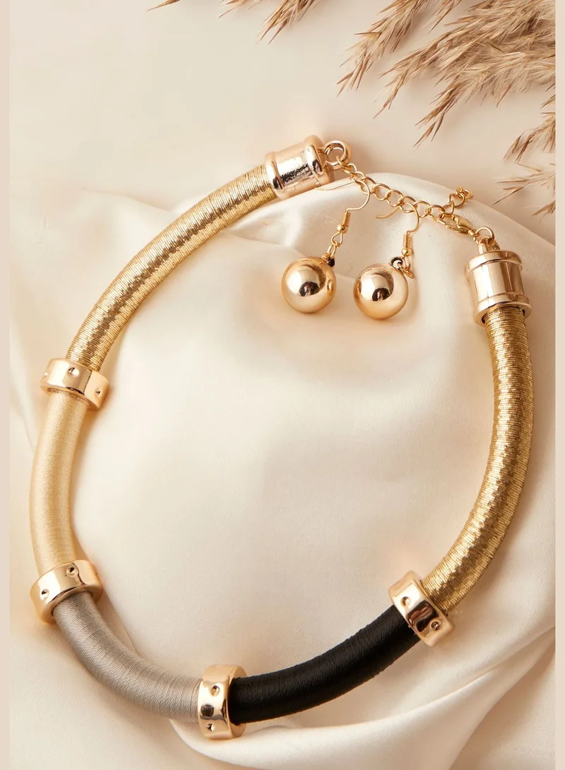 SOHI Gold Plated Designer Necklace and Earring Set