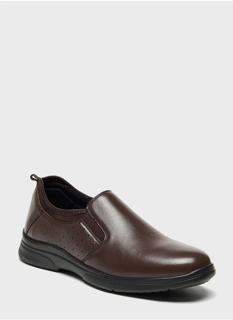 ال بي ال من شو اكسبرس Casual Slip Ons Shoes