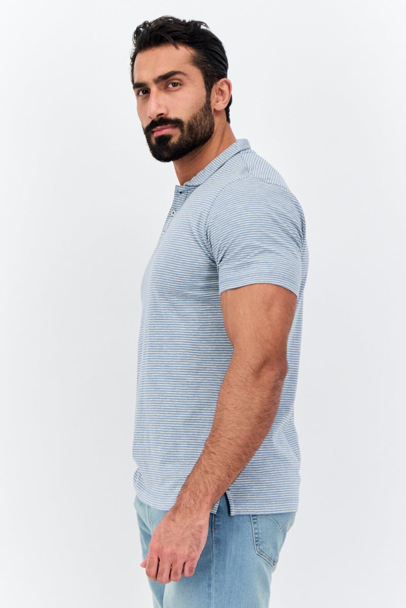 Project Essentials قميص بولو قصير الأكمام للرجال بتصميم عادي مع خطوط، رمادي - Image 2