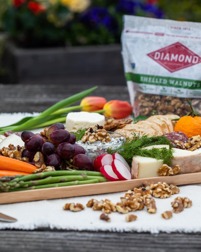 diamonds nuts Diamond of California Chopped Walnuts, Raw Walnuts for Baking, Snacking and Salads, 8 oz. - Image 5