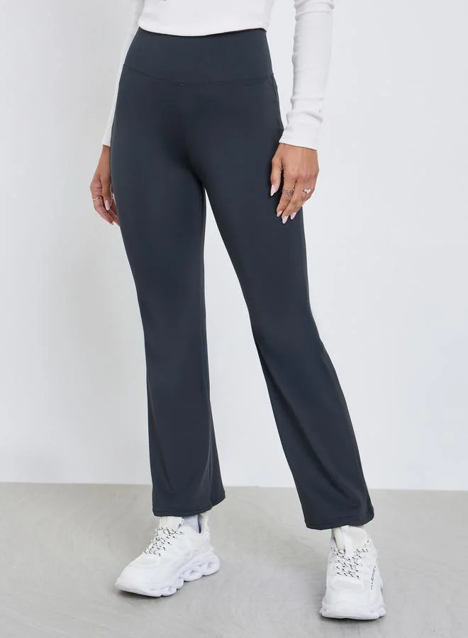 ستايلي ليقنز سادة بقصة أرجل واسعة