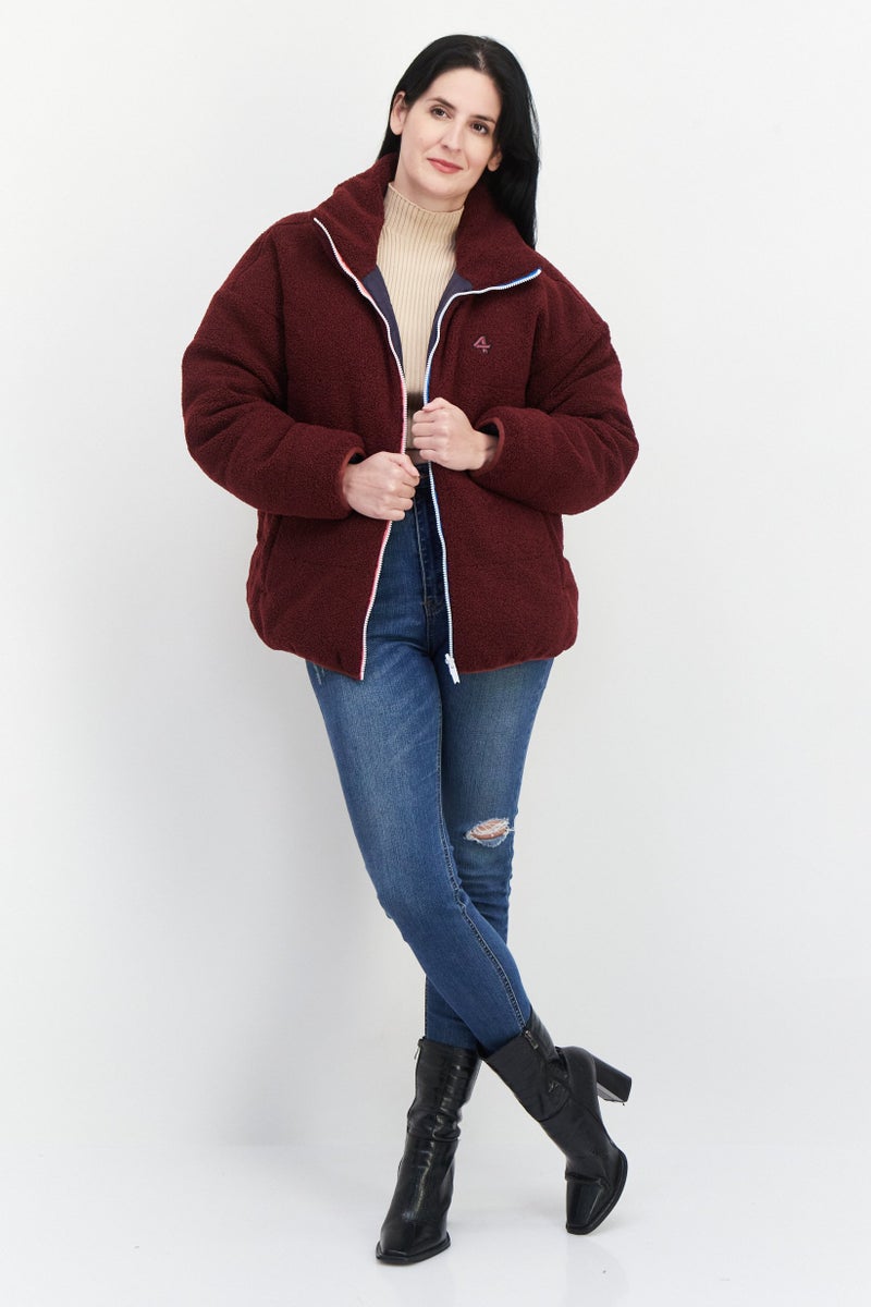 Fourlaps جاكيت شيربا قابل للعكس بشعار العلامة التجارية للنساء، مارون - Image 2