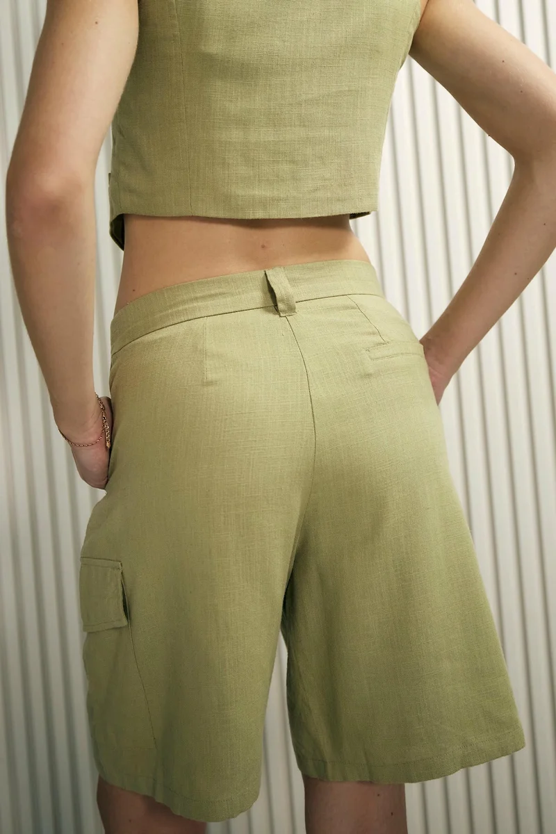 Virgio Olive Solid Linen Olive Bermuda Shorts for Women for Women | Best Price UAE