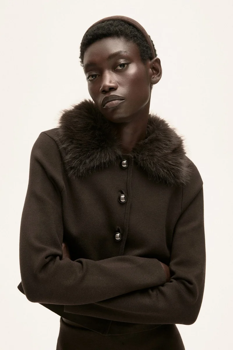 اتش اند ام كارديغان بياقة محبوكة