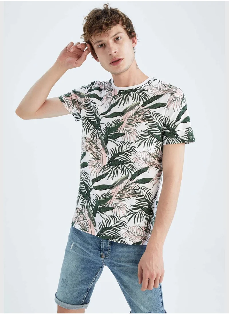 ديفاكتو Man Slim Fit Crew Neck Short Sleeve T-Shirt