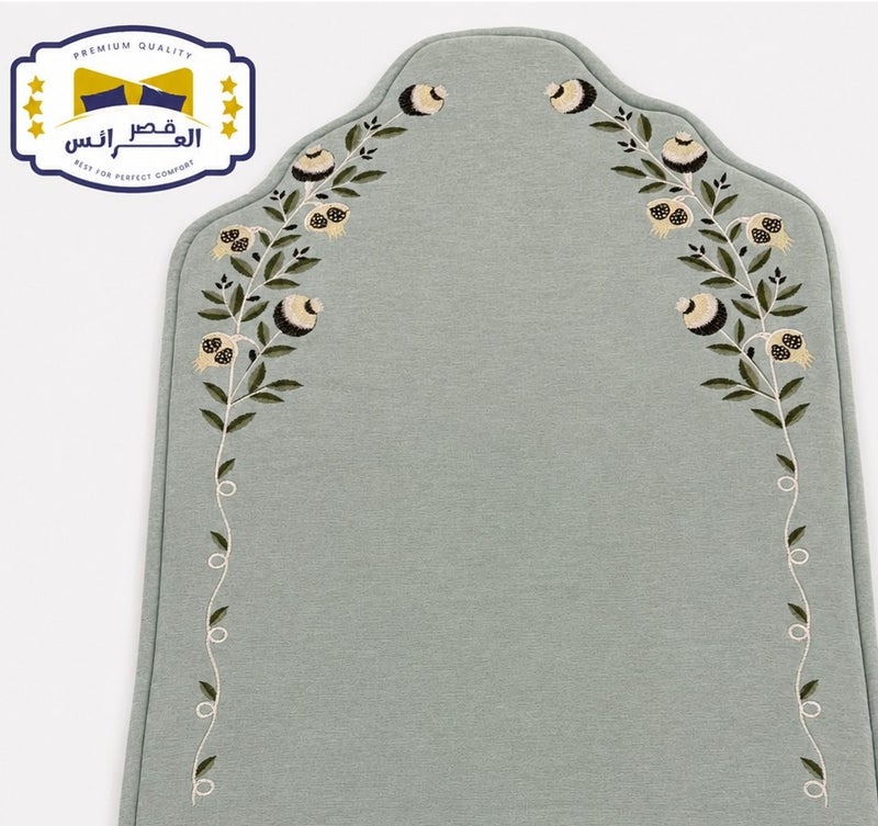 A royal prayer rug embroidered with a touch of luxury and refined spiritual elegance. - Image 3