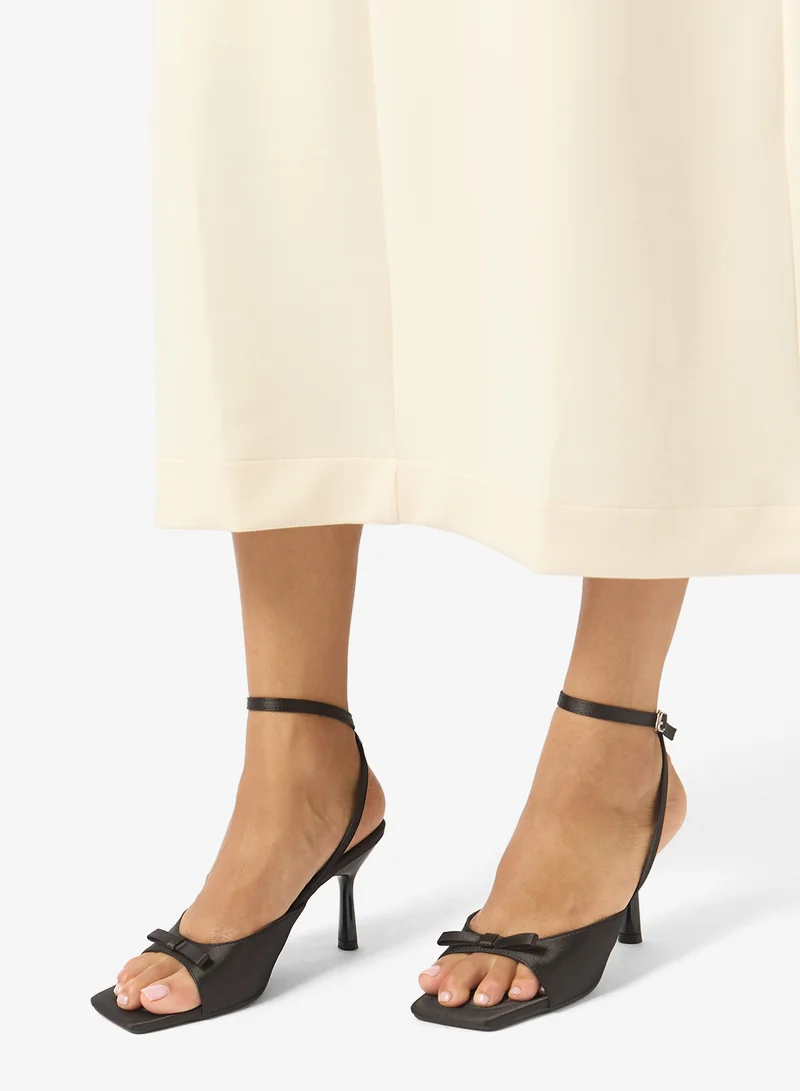 Ginger Velvet Bow Detail Sling Back Mid Heels