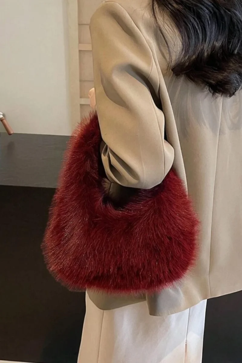 باهلس Imported Cherry Vip Fur Plush Bag