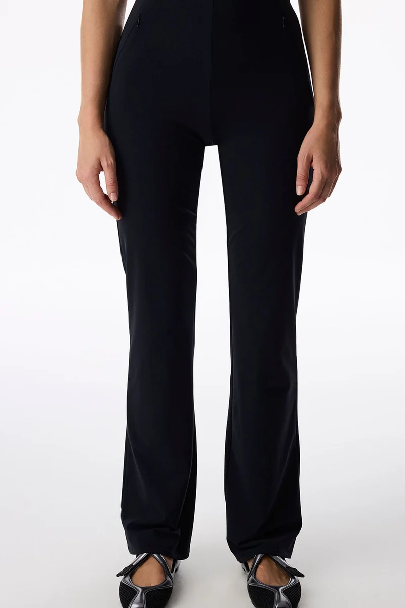 بنتي PENTI Warm Touch Zipper High Waist Flare Leggings