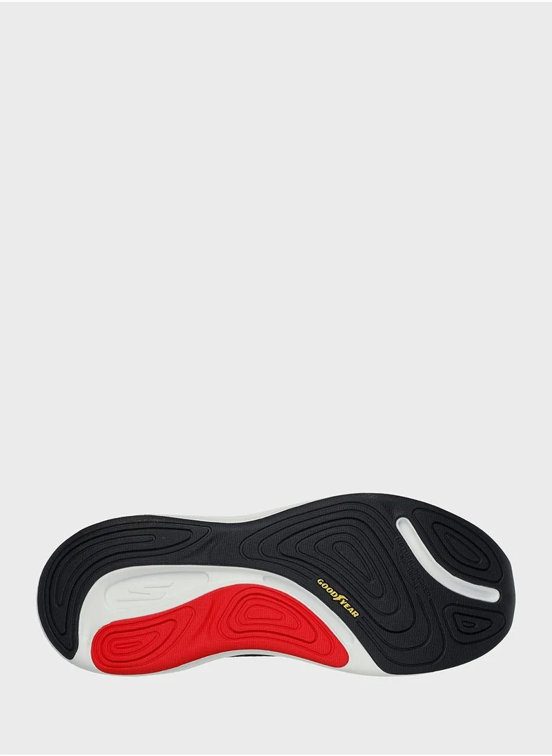 سكيتشرز MAX CUSHIONING SUSPENSION